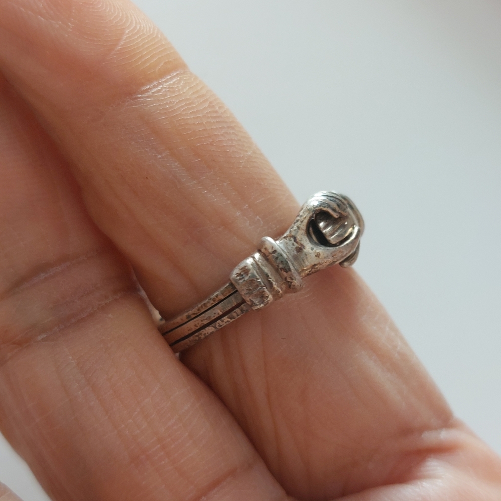 Vtg Rare 925 Sterling Fede Gimmel Clasped Hand Triple Band Bethrothal Ring 7.5 - Picture 6 of 8
